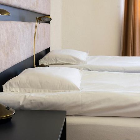 Hotel Slaviani 디미트로프그라드 외부 사진