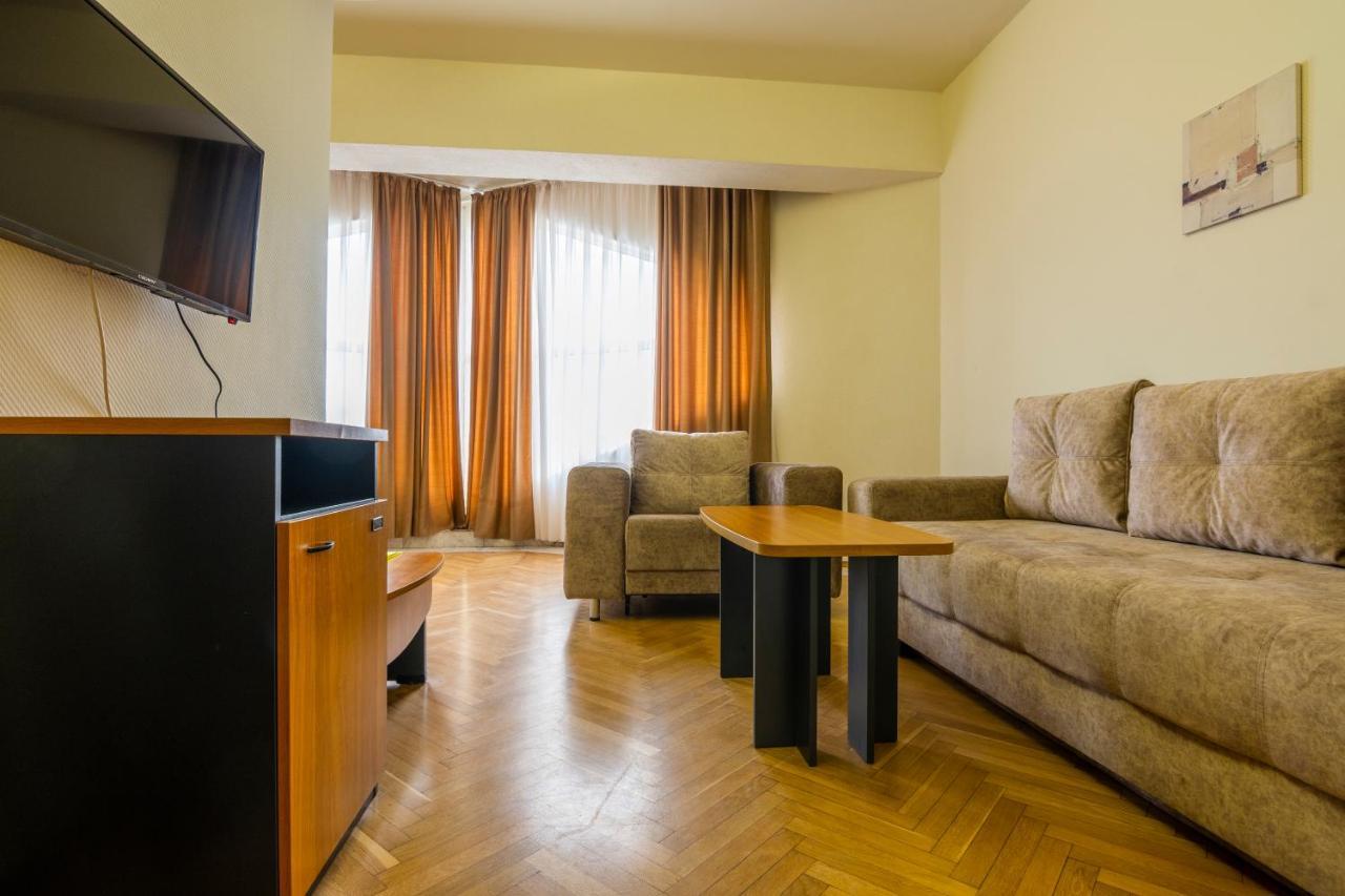 Hotel Slaviani 디미트로프그라드 외부 사진